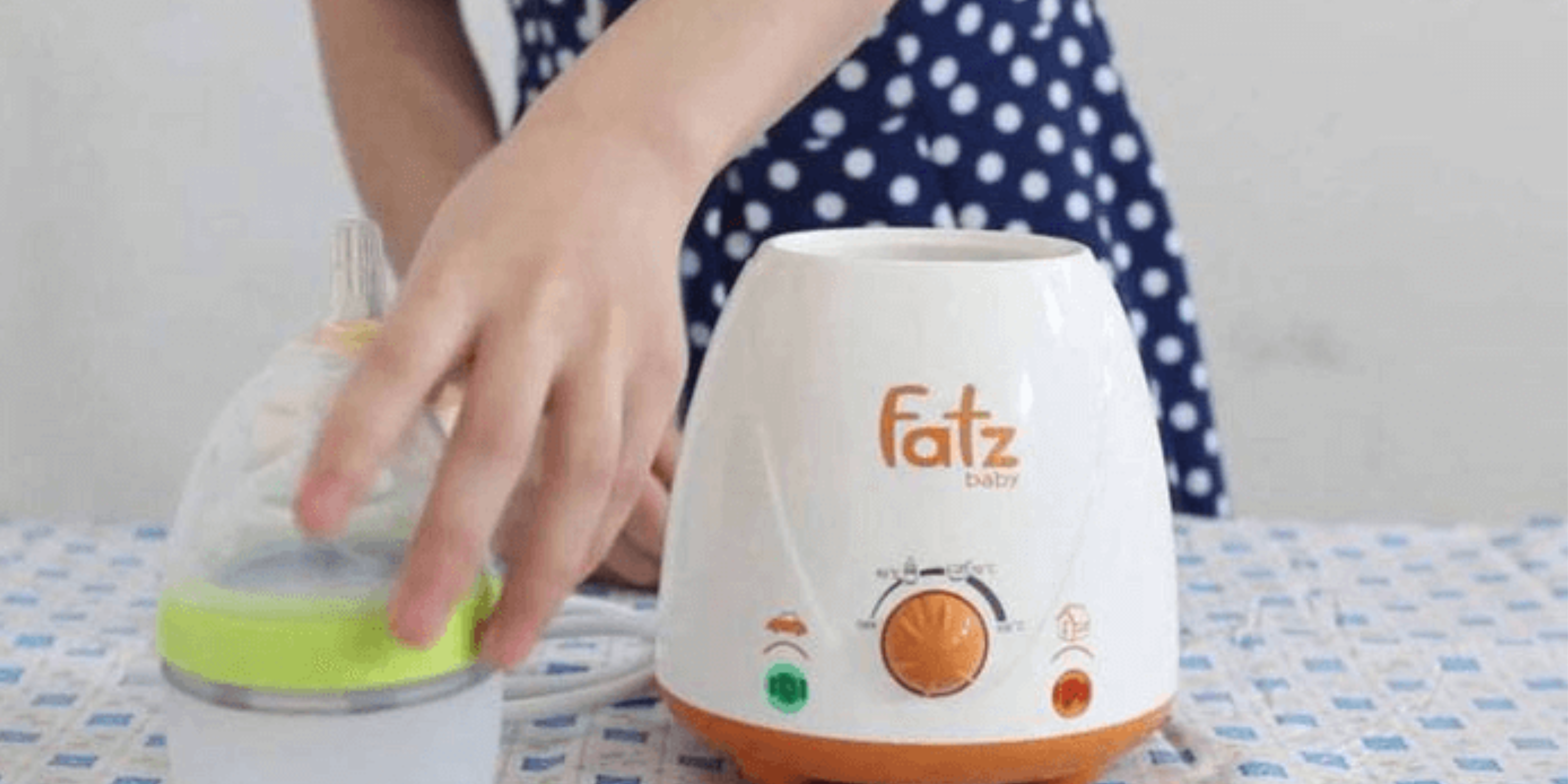Review máy hâm sữa
